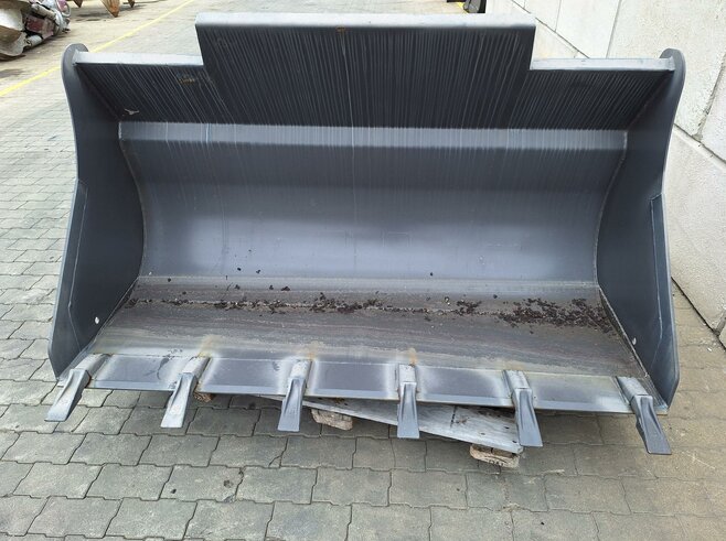 Hitachi Erdbauschaufel 1850mm