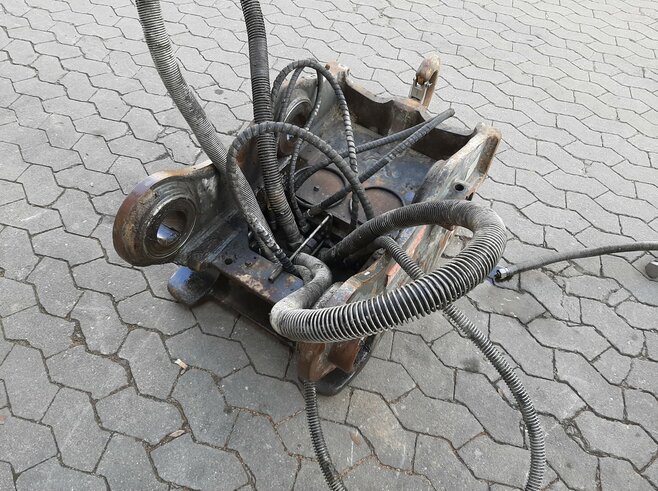 OilQuick Vollhydr. Schnellwechsler OQ80