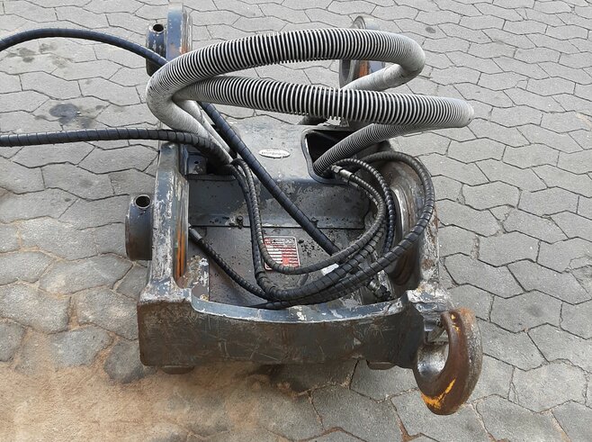 OilQuick Vollhydr. Schnellwechsler OQ80