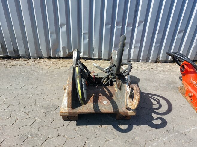 OilQuick Vollhydr. Schnellwechsler OQ90