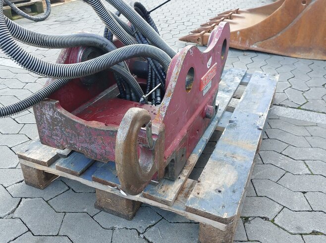 OilQuick Vollhydr. Schnellwechsler OQ65