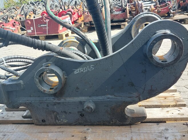 OilQuick Vollhydr. Schnellwechsler OQ70-55