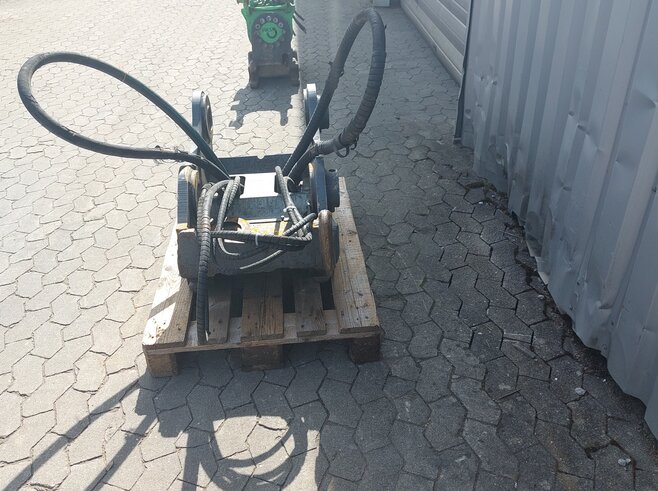 OilQuick Vollhydr. Schnellwechsler OQ70-55