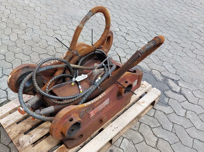 OilQuick Vollhydraulischer Schnellwechsler OQ70-55, Hitachi ZX250-ZX300