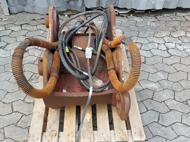 OilQuick Vollhydraulischer Schnellwechsler OQ70-55, Hitachi ZX250-ZX300