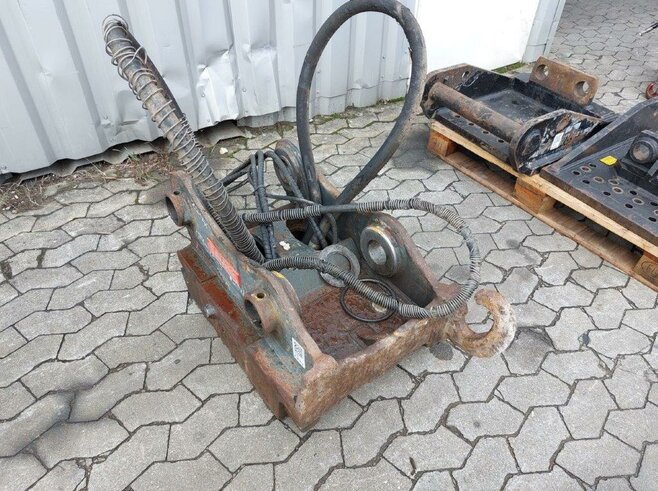 OilQuick Vollhydr. Schnellwechsler OQ70-55