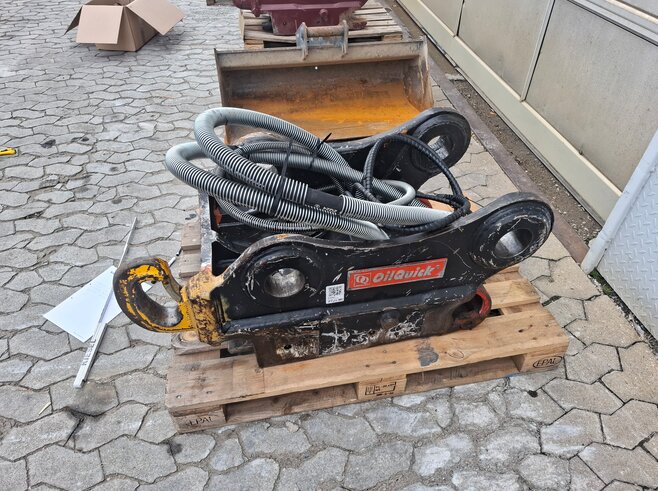 OilQuick Vollhydr. Schnellwechsler OQ80