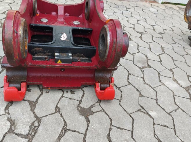 OilQuick Vollhydr. Schnellwechsler OQ70-55