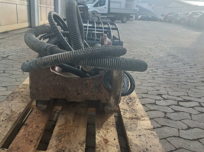 OilQuick Vollhydr. Schnellwechsler OQ65
