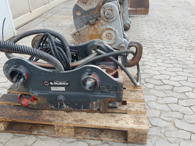 OilQuick Vollhydr. Schnellwechsler OQ70-55