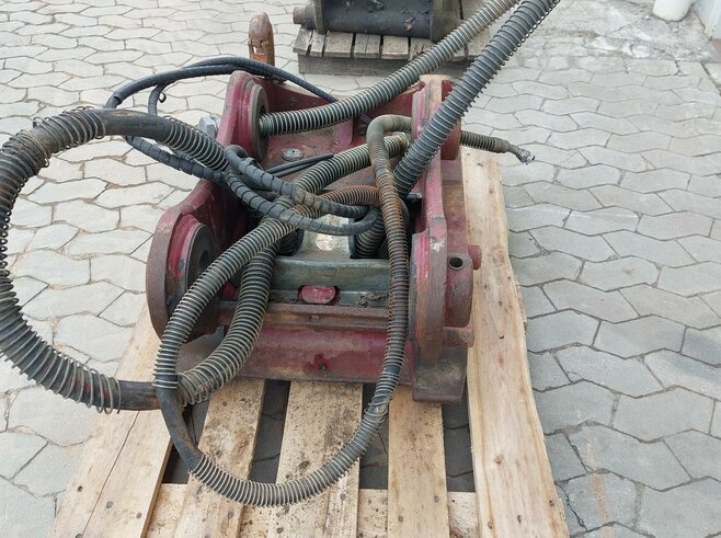 OilQuick Vollhydr. Schnellwechsler OQ70-55