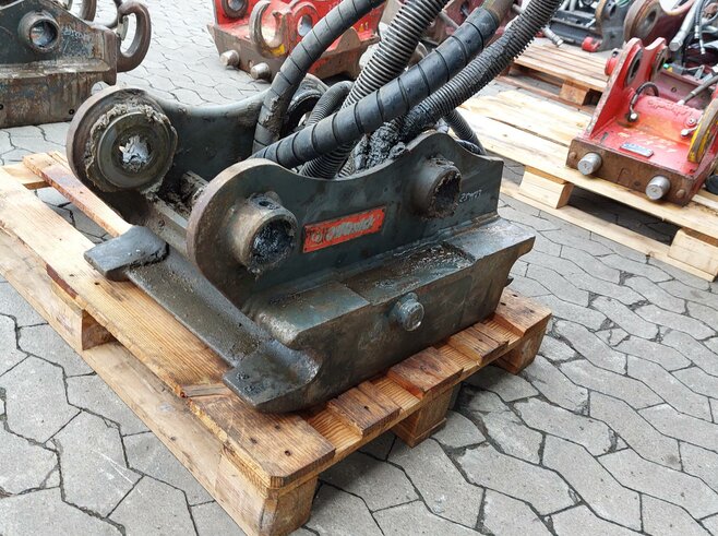 OilQuick Vollhydr. Schnellwechsler OQ70-55