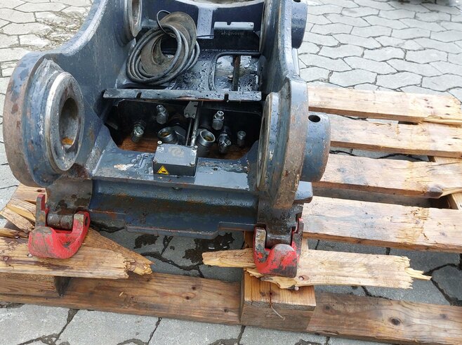 OilQuick Vollhydr. Schnellwechsler OQ70-55