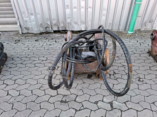 OilQuick Vollhydr. Schnellwechsler OQ90