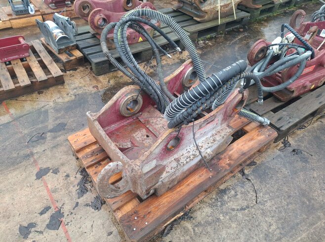 OilQuick Vollhydr. Schnellwechsler OQ70-55