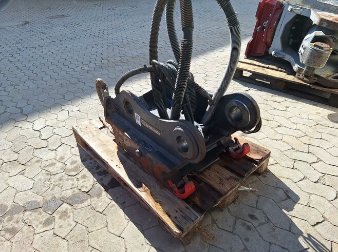 OilQuick Vollhydr. Schnellwechsler OQ70-55