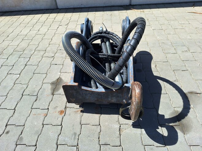 OilQuick Vollhydr. Schnellwechsler OQ65