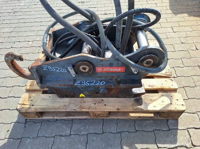 OilQuick Vollhydraulischer Schnellwechsler OQ70-55