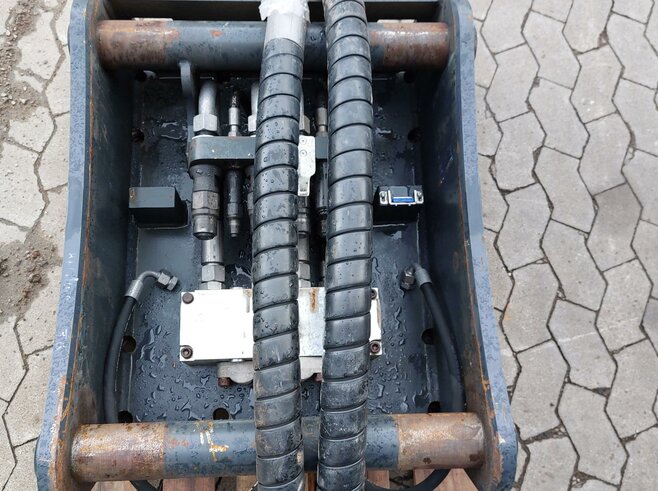 OilQuick Schraubadapter OQ80I FQC