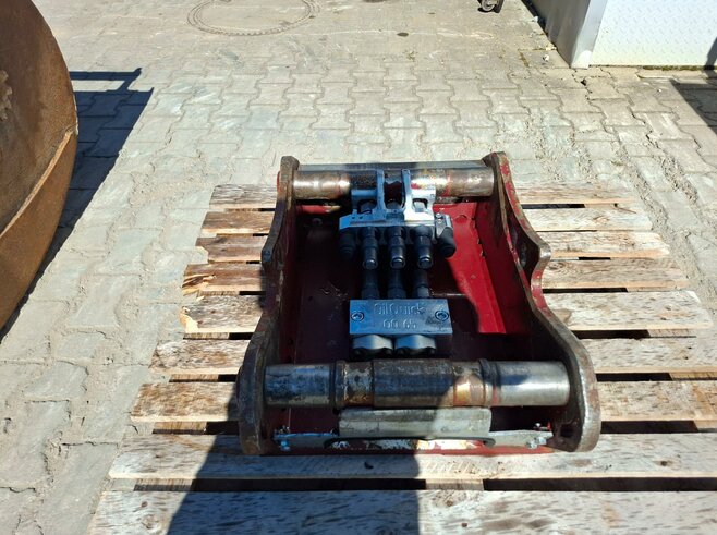 OilQuick Schraubadapter OQ65
