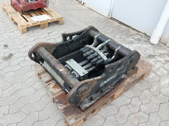 OilQuick Schraubadapter OQ80