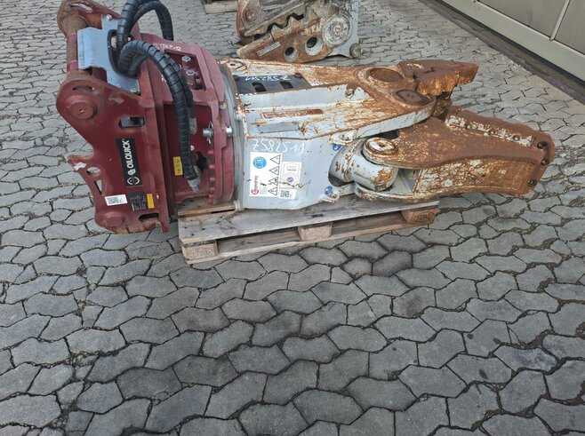 Demarec Betonpulverisierer DLP12