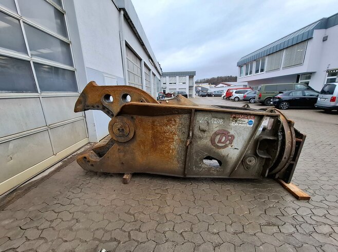 Demarec Schrottschere DXS-60-A