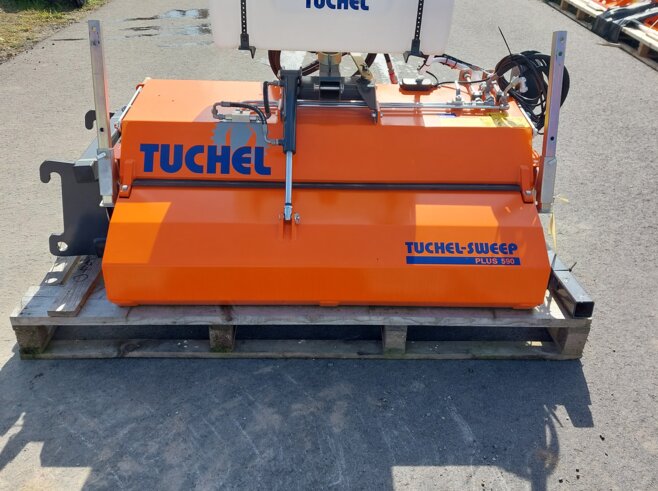 Tuchel Kehrmaschine PLUS590-1500