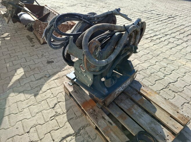 OilQuick Schwenkmotor  GR10 OQ70-55