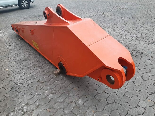 Hitachi Löffelstiel 2,4m, passend ZX280