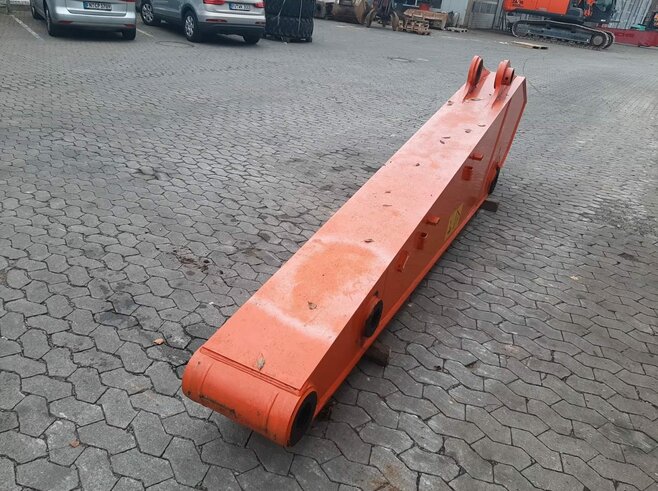 Hitachi Löffelstiel 2,4m, passend ZX280