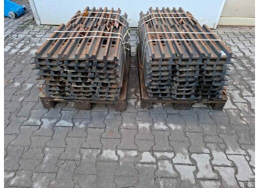 Hitachi Bodenplatten 600mm Dreisteg