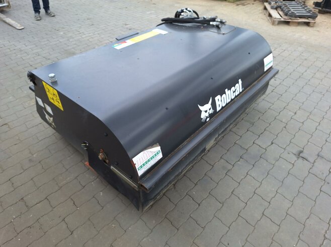 Bobcat Kehrmaschine 185SWB / Mi Sweeper 185