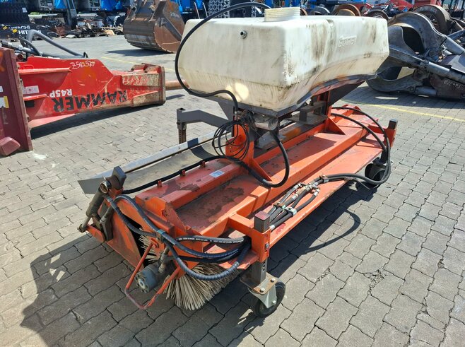 BEMA Kehrmaschine 25-2050