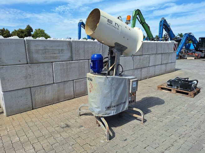 Emicontrols V7 Staubbindemaschine