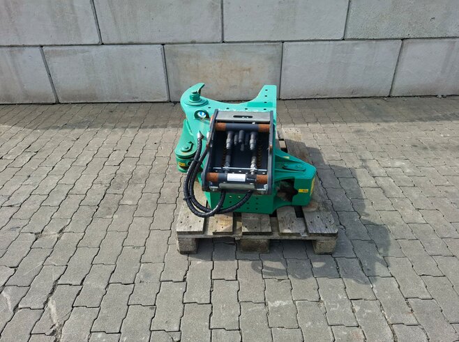 Trevi Benne, Hydraulische Baumschere WL200