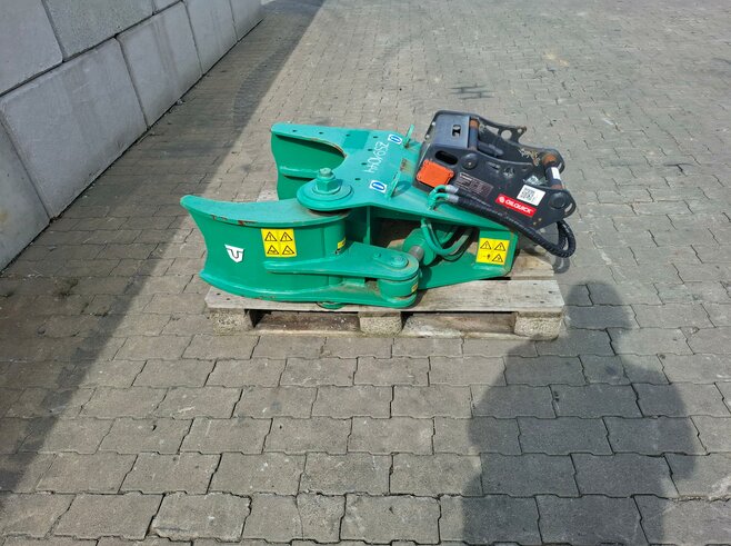 Trevi Benne, Hydraulische Baumschere WL200