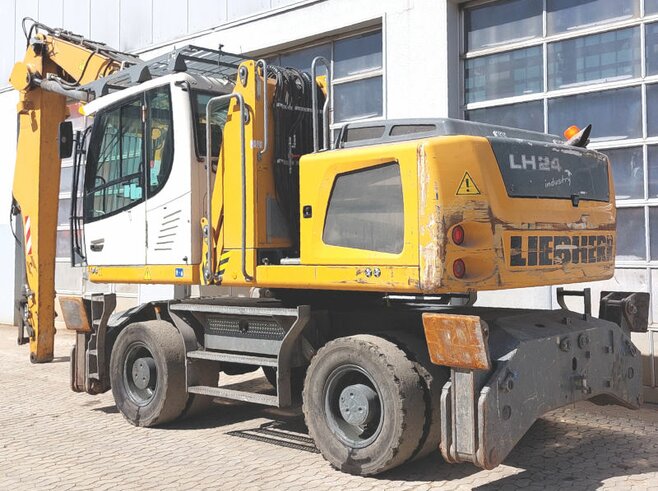 Liebherr LH24