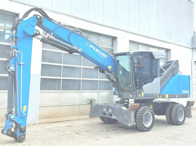Fuchs MHL320 F
