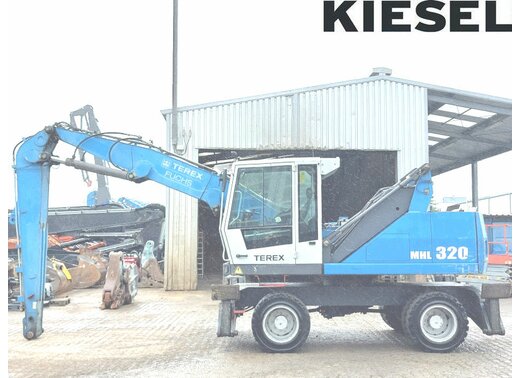 Fuchs MHL320 D