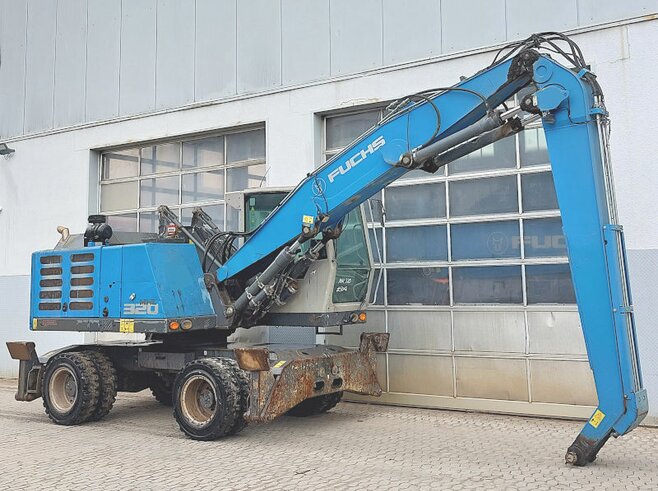 Fuchs MHL320 F