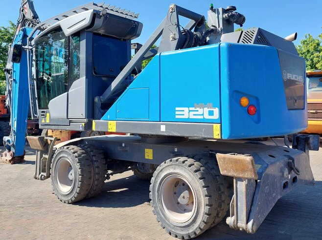 Fuchs MHL320 F