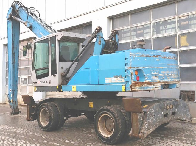Fuchs MHL335 E