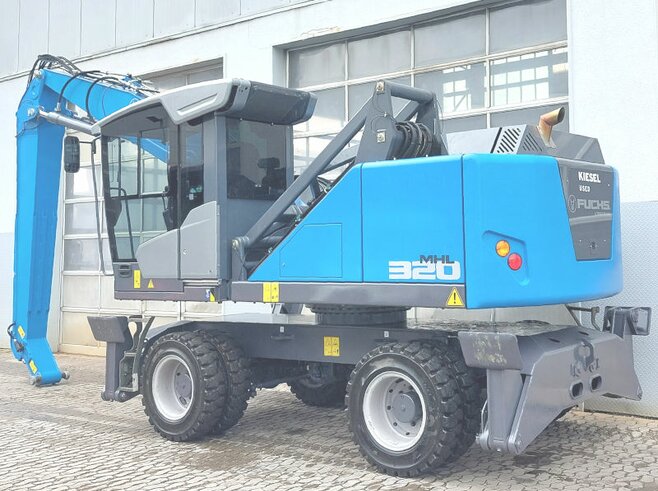 Fuchs MHL320 F