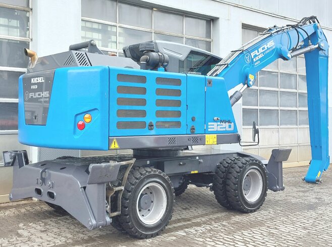 Fuchs MHL320 F
