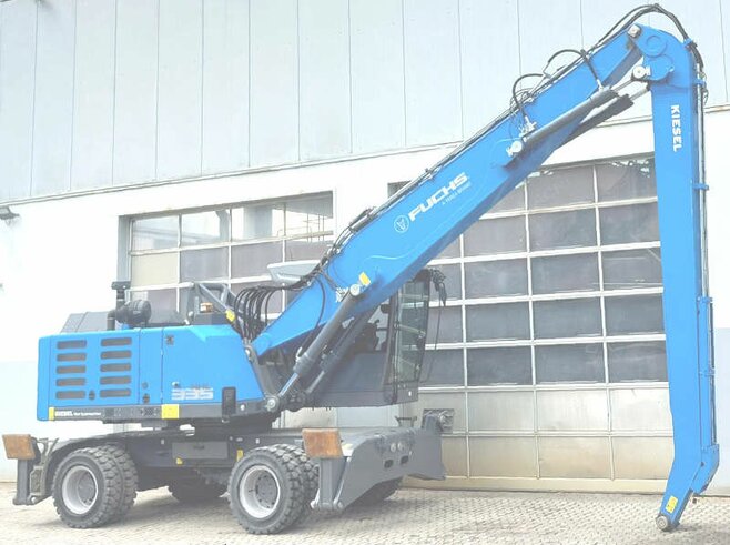 Fuchs MHL335 F