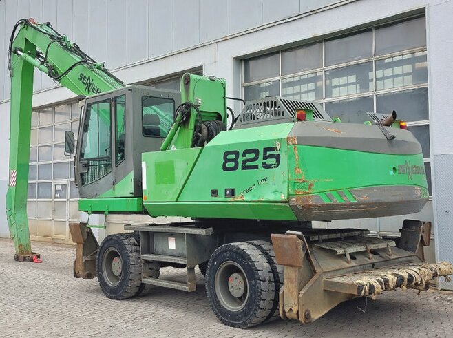 Sennebogen 825