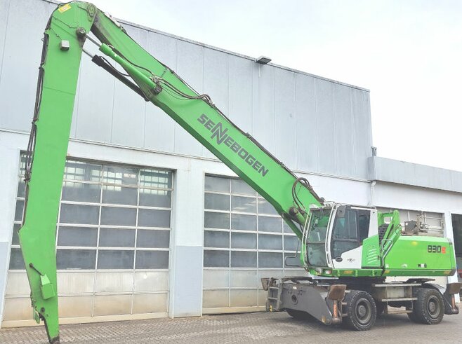 Sennebogen 830E