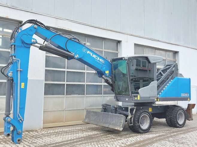 Fuchs MHL320 F