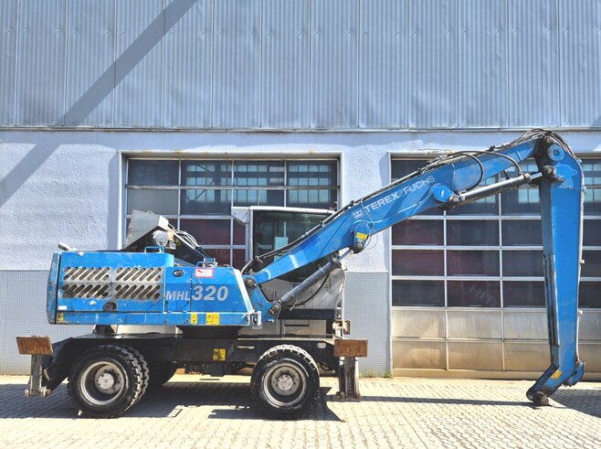 Fuchs MHL320 D